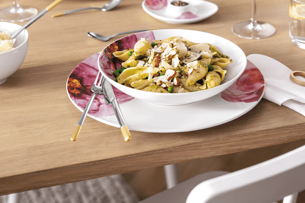 Rose Garden Buffet Plate 32cm
