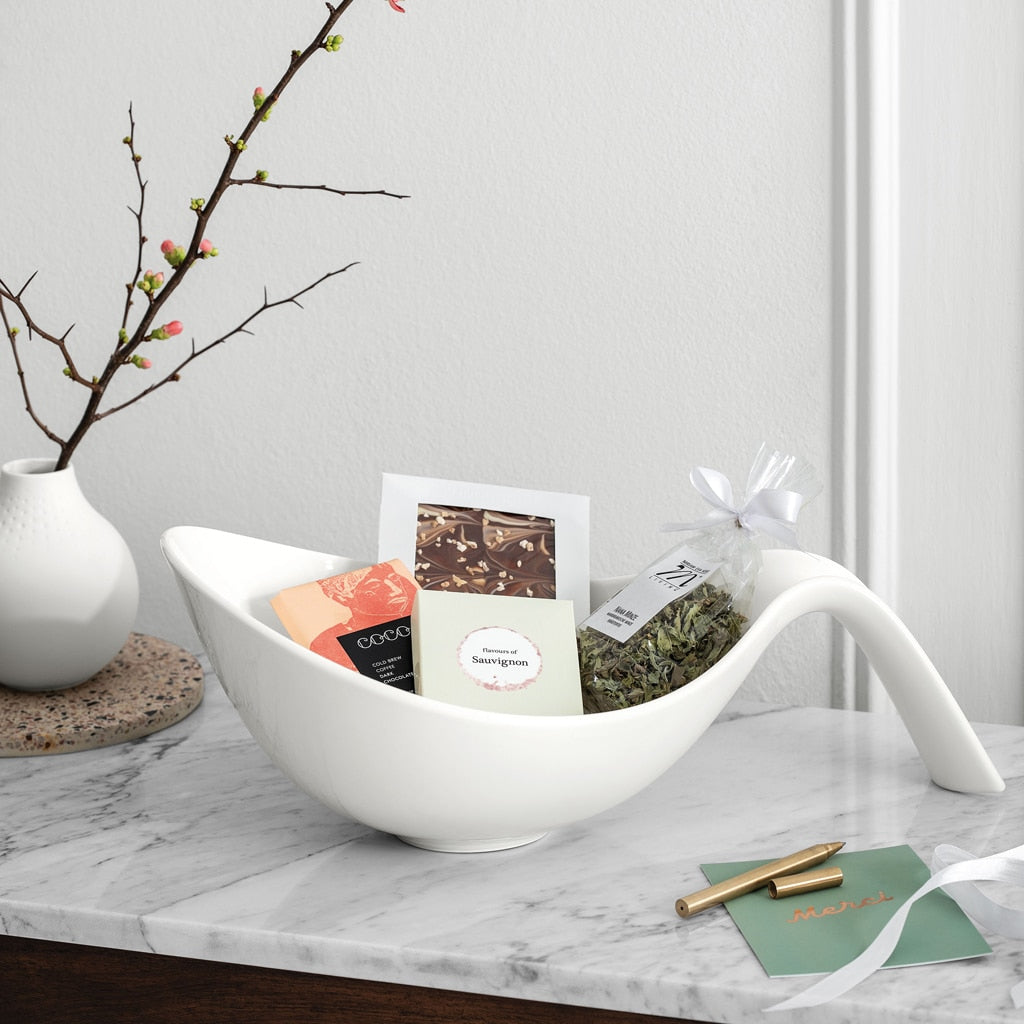 SALAD BOWL W.HANDLE.1.801