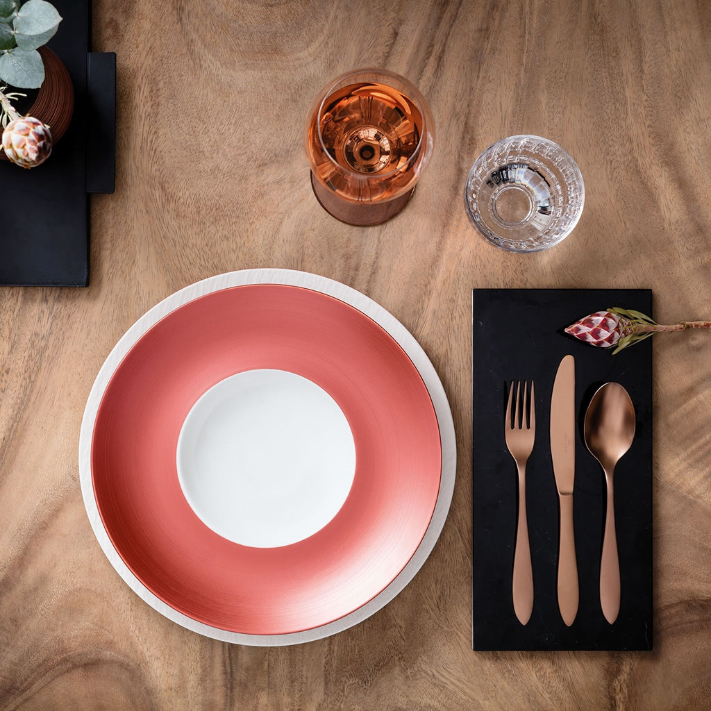 Manufac. Glow Deep plate