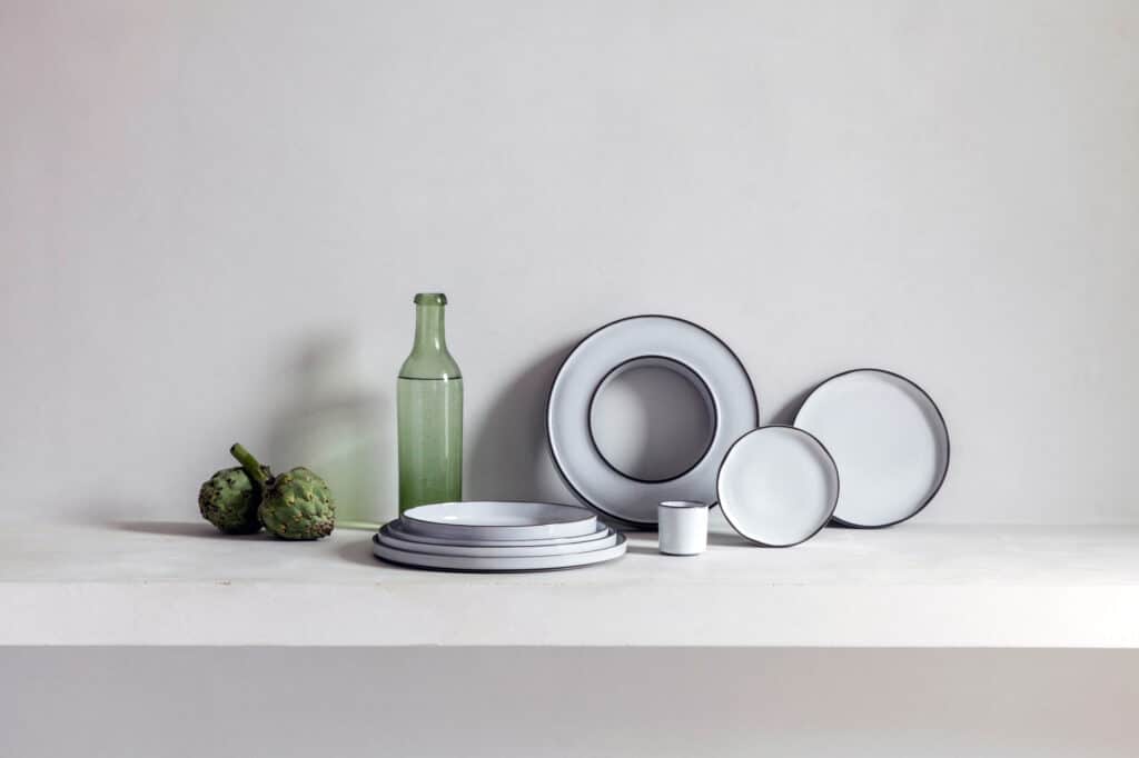 CARACTERE CENTERPIECE White