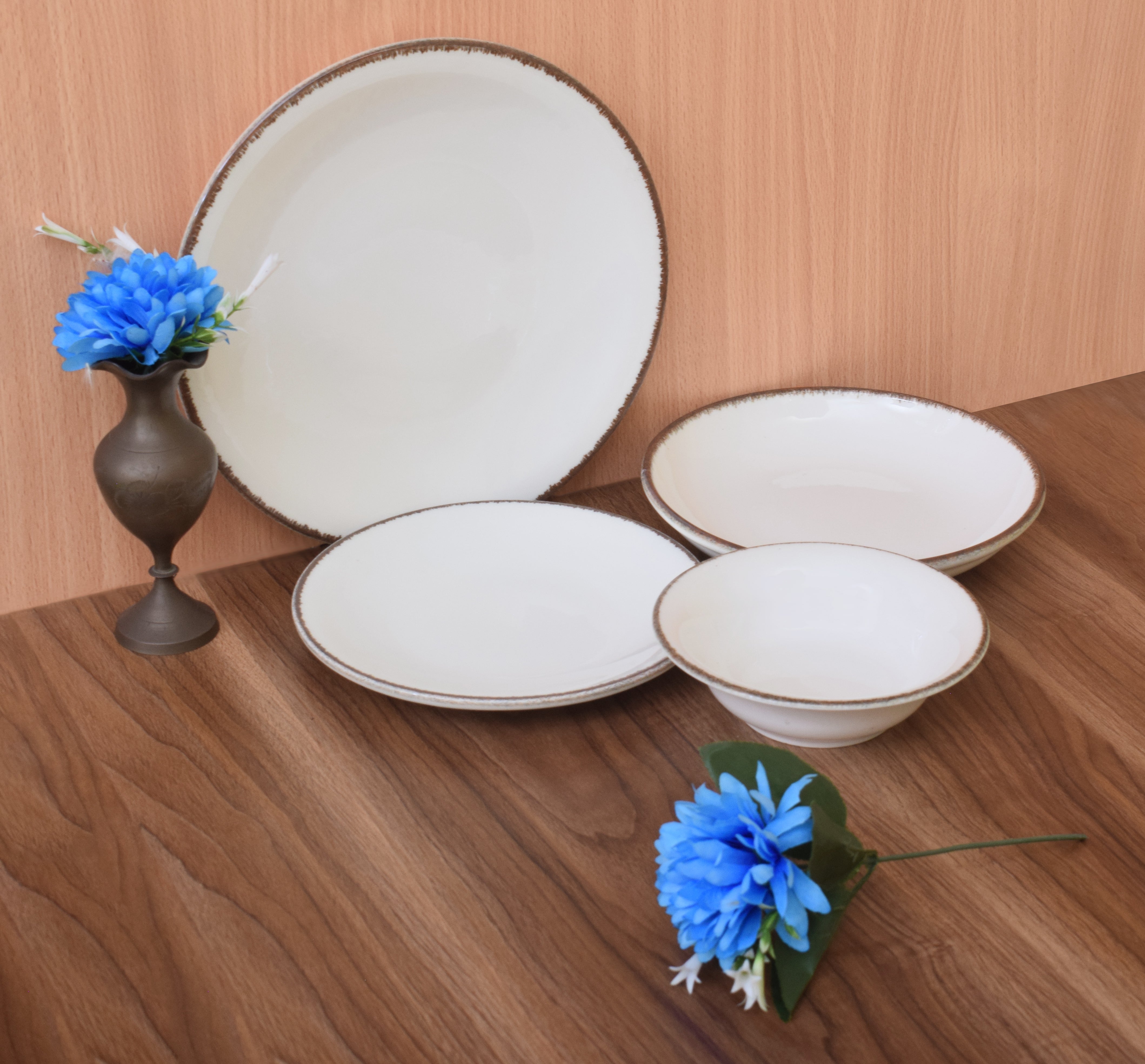 Kutahya | Dinner Set | 24 Pieces | Atlantis Shape | Decorated