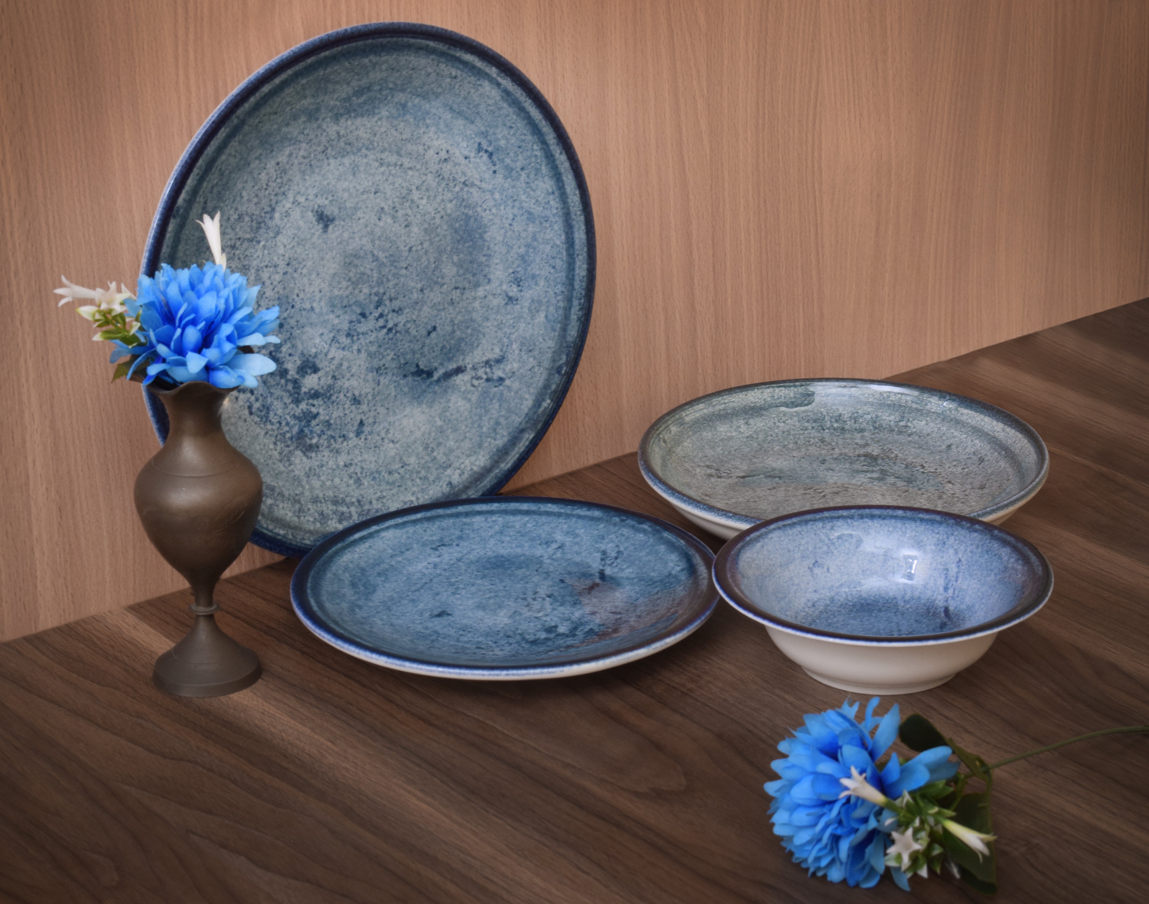 Kutahya | Dinner Set | 24 Pieces | Blue Stone Shape | Decorated