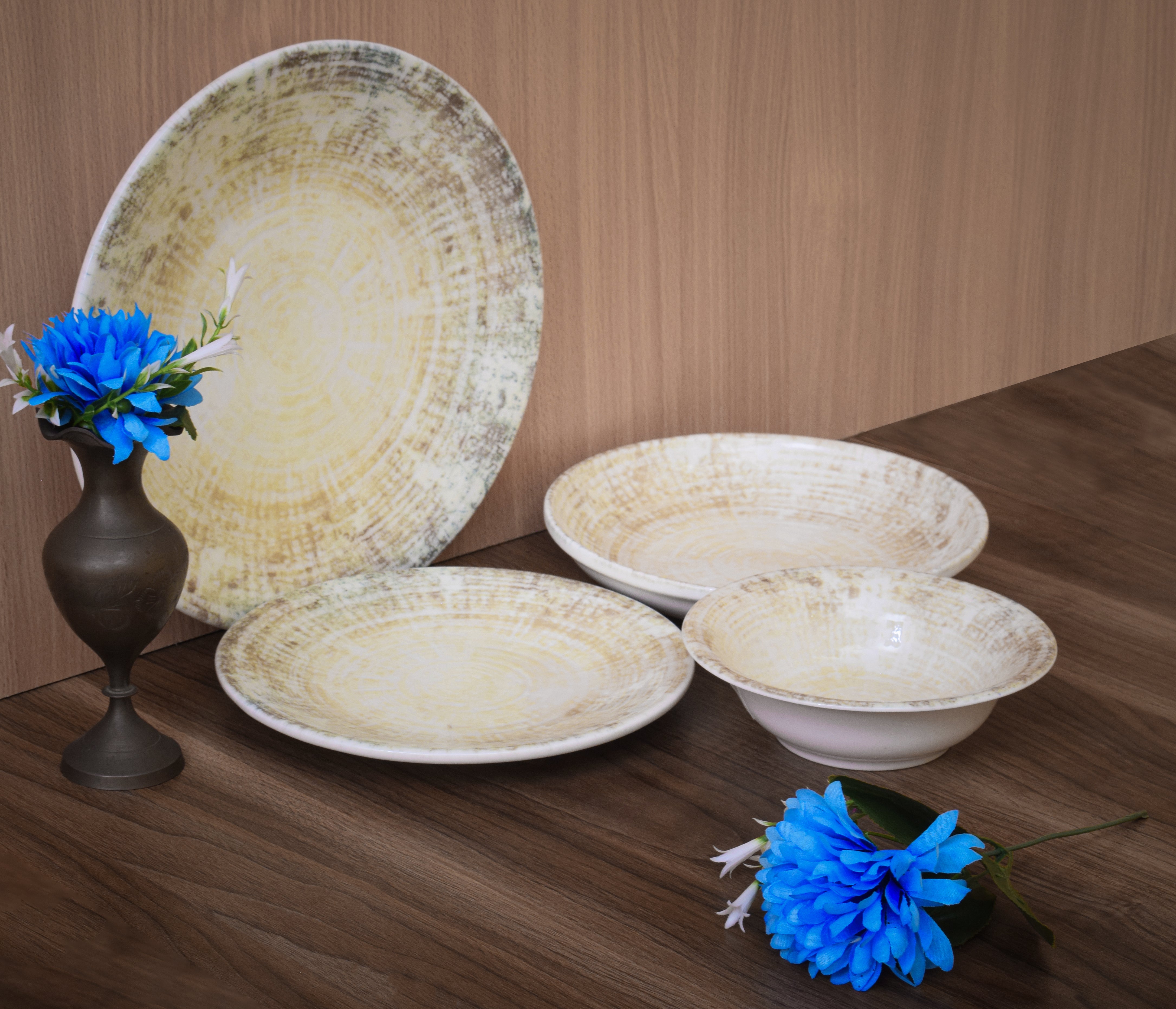 Kutahya | Dinner Set | 24 Pieces | Cinnamon Shape | Decorated