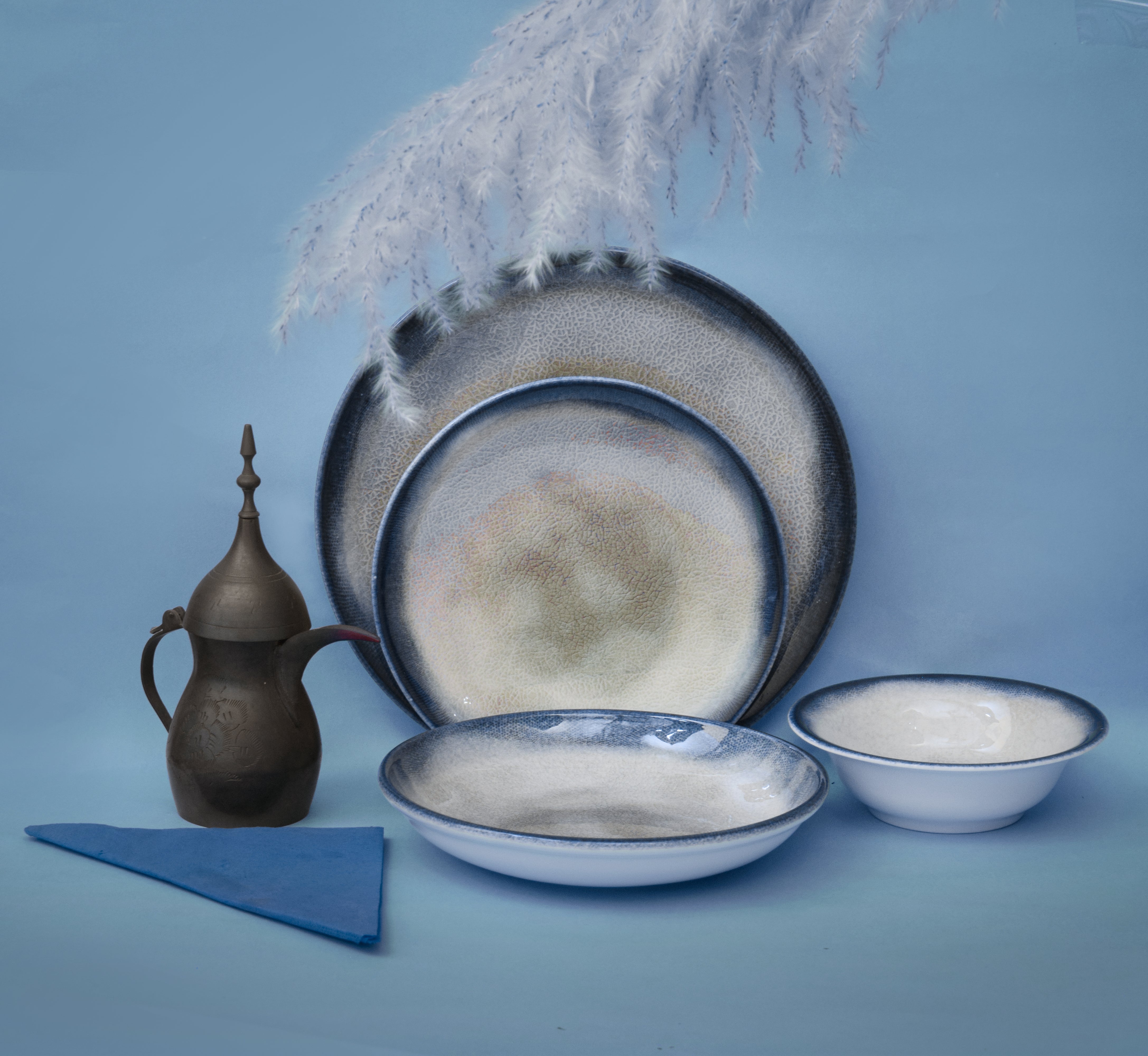 Kutahya | Dinner Set | 24 Pieces | Island Shape | Decorated