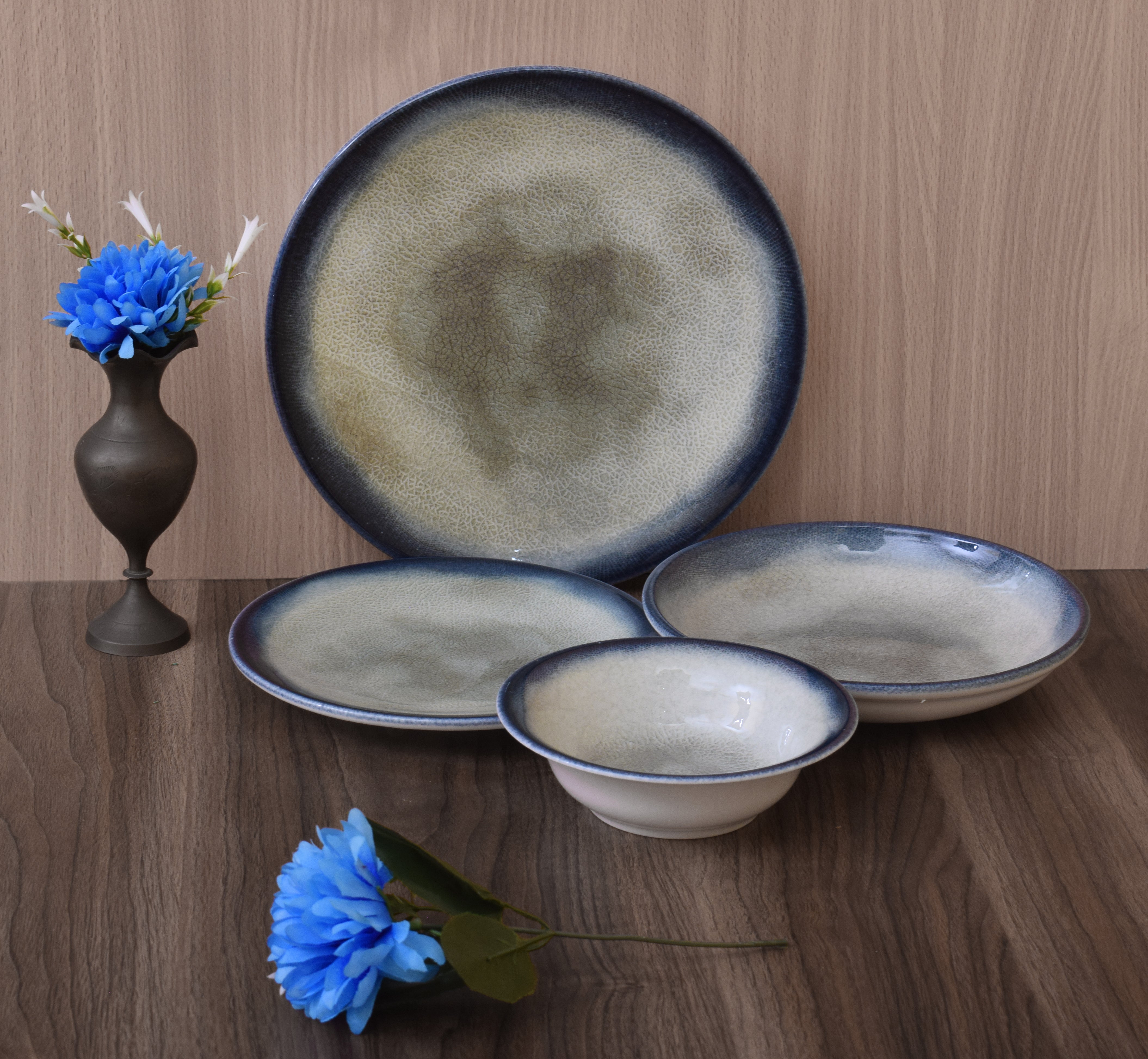 Kutahya | Dinner Set | 24 Pieces | Island Shape | Decorated