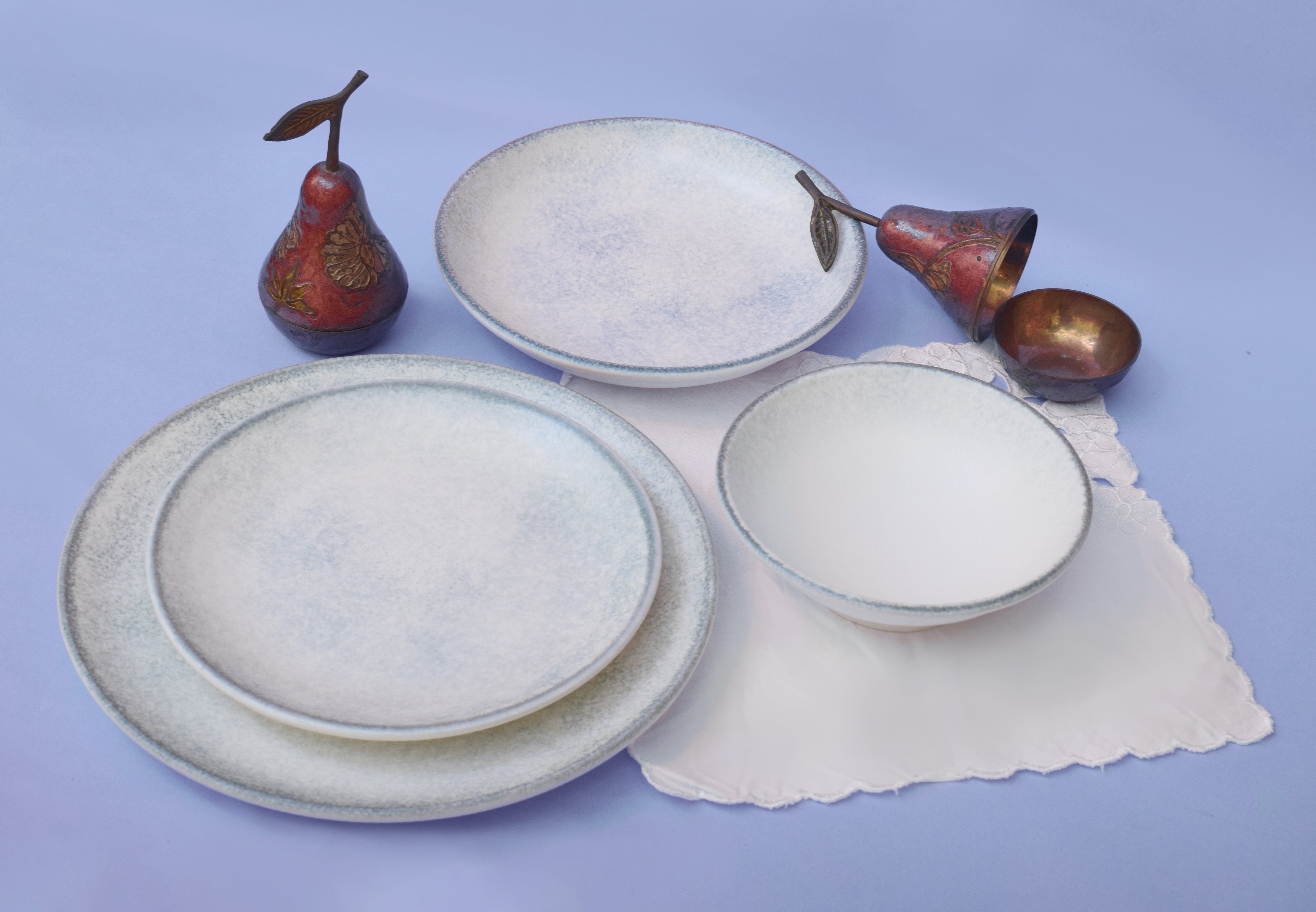 Kutahya | Dinner Set | 24 Pieces | Salda Shape | Decorated