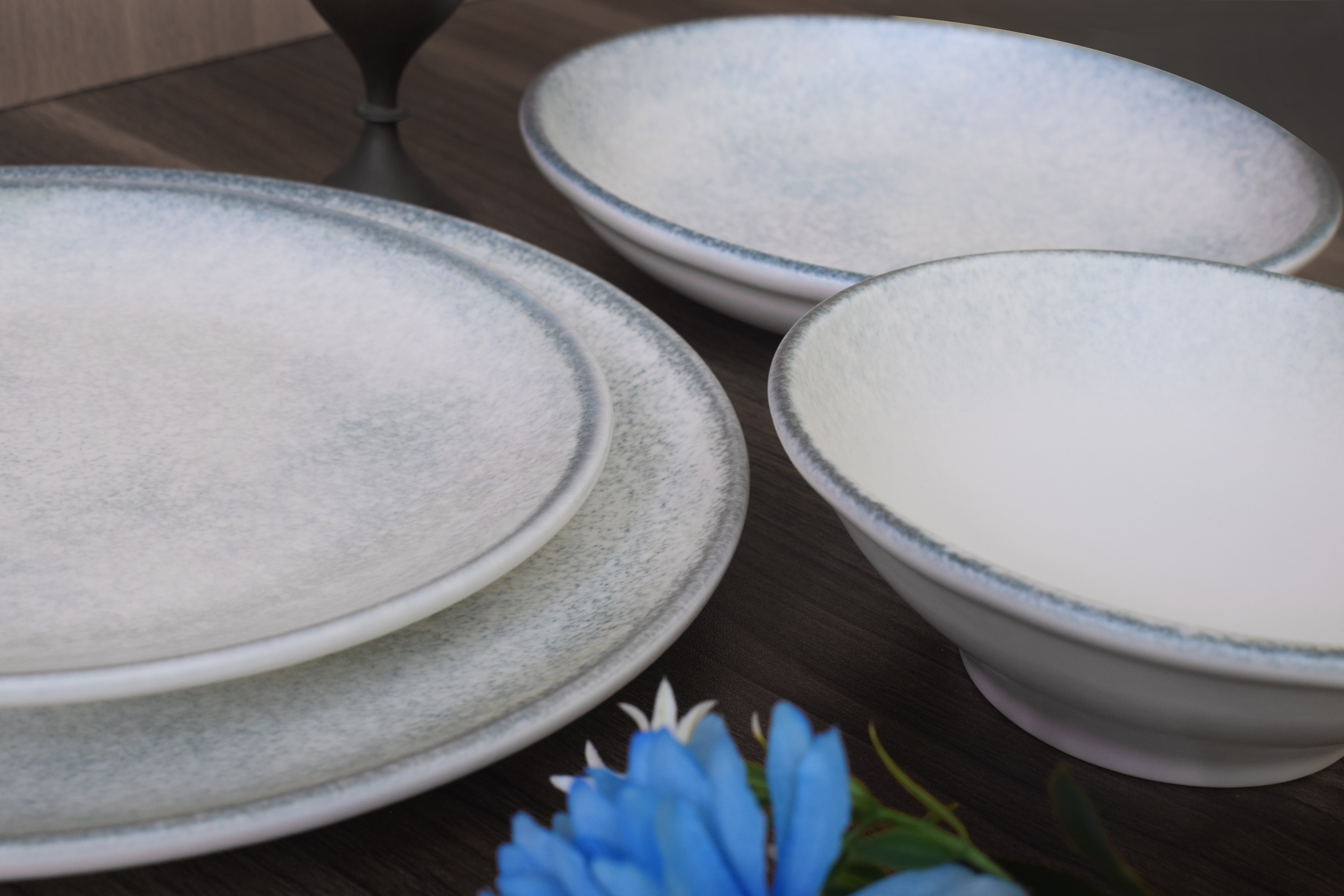 Kutahya | Dinner Set | 24 Pieces | Salda Shape | Decorated