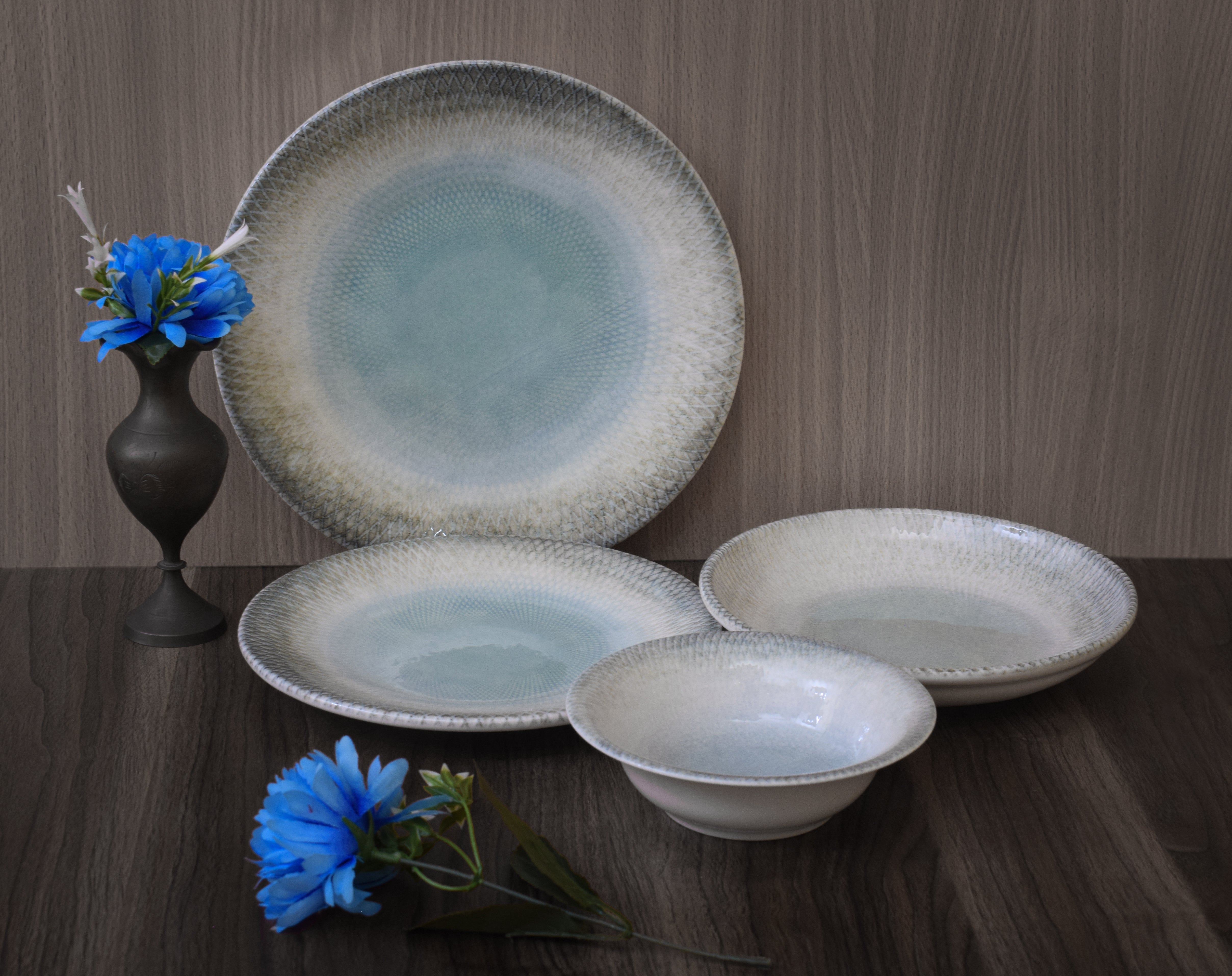 Kutahya | Dinner Set | 24 Pieces | Sky & Cloud Shape | Decorated