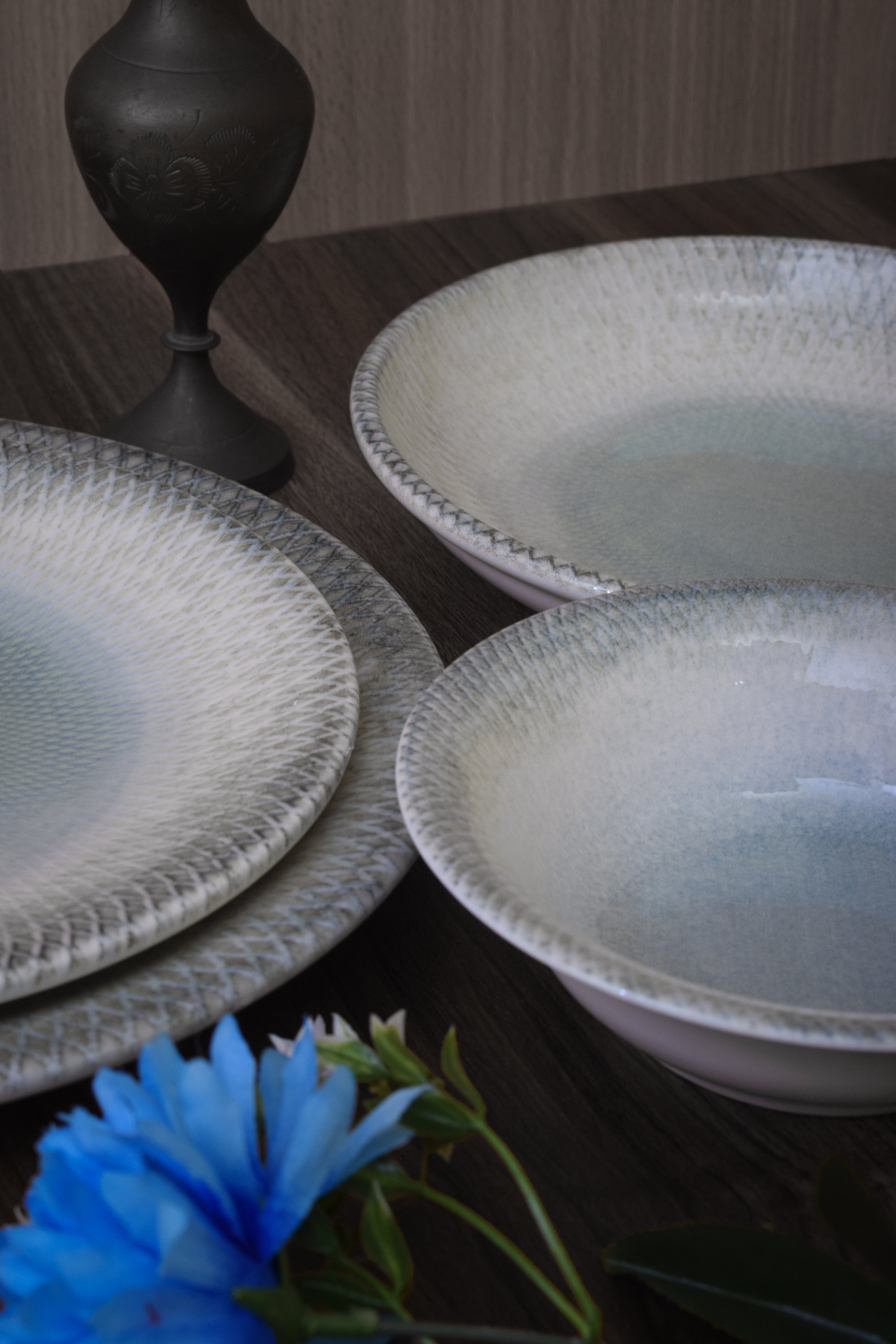 Kutahya | Dinner Set | 24 Pieces | Sky & Cloud Shape | Decorated
