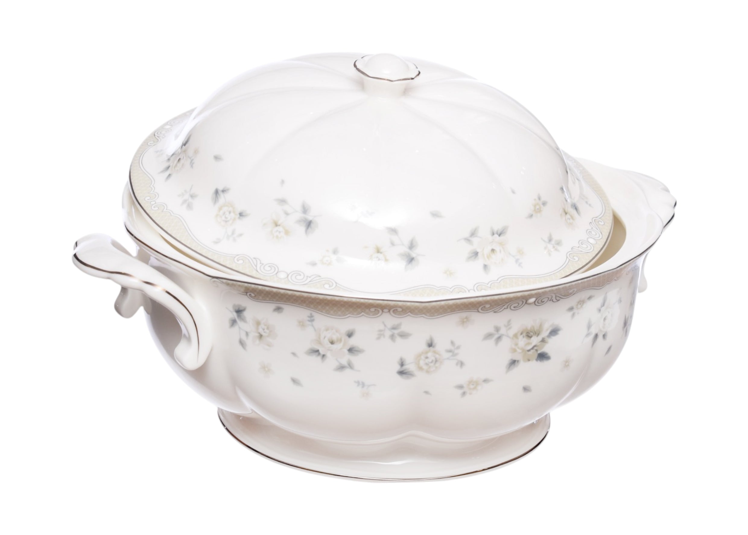 SOUP TUREEN W/LID2.80 L.