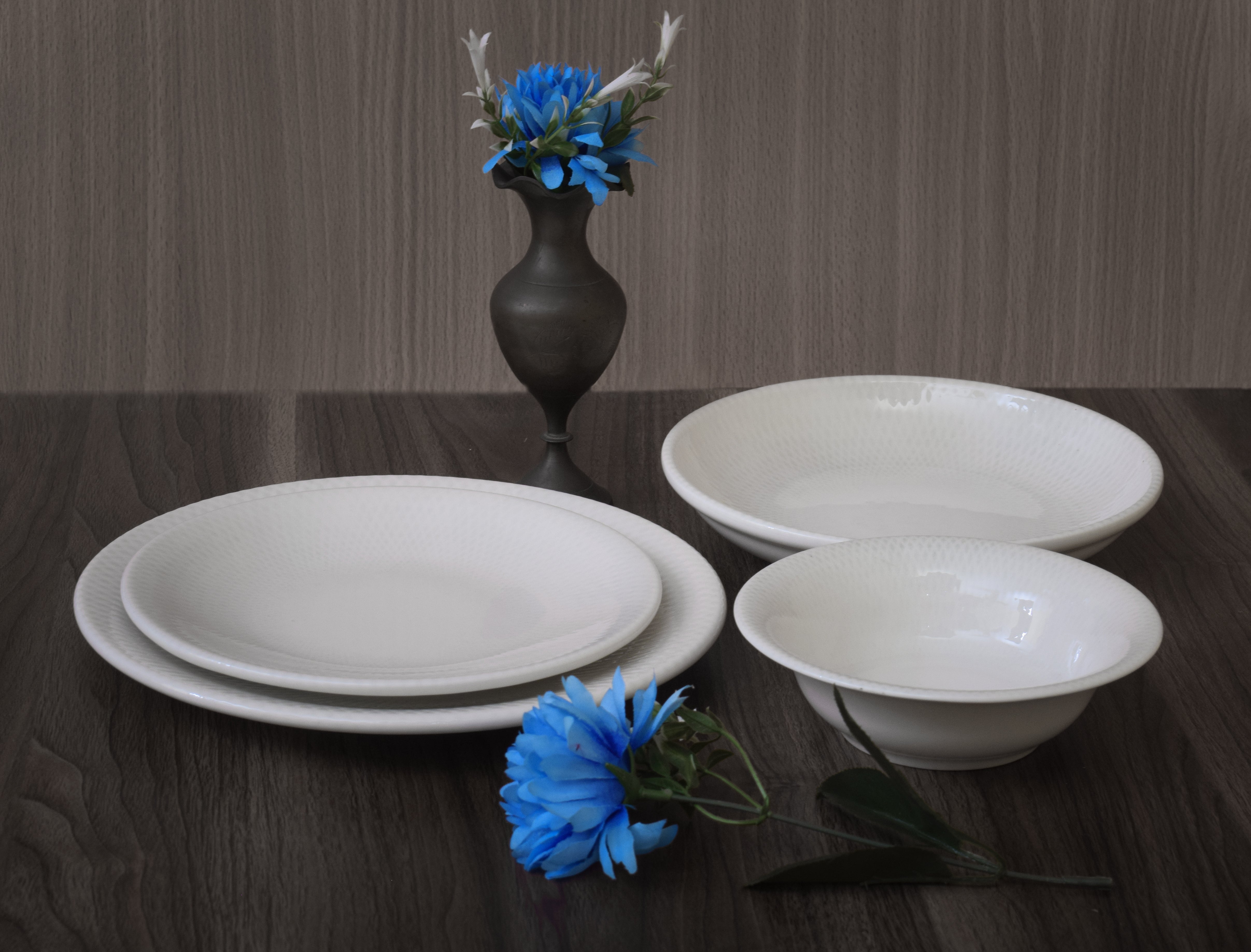 Kutahya | Dinner Set | 24 Pieces | Sky & Cloud white Shape | white