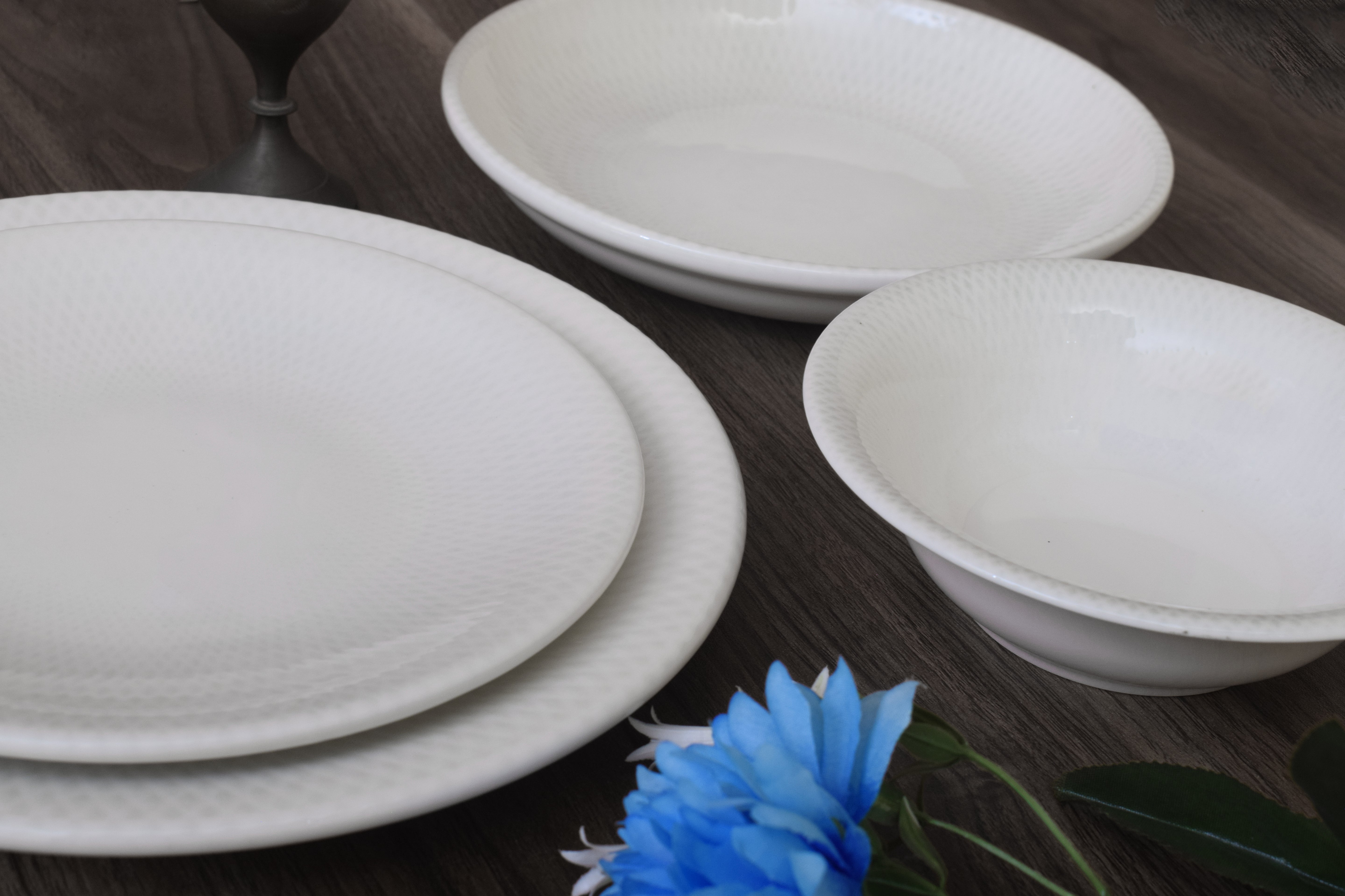 Kutahya | Dinner Set | 24 Pieces | Sky & Cloud white Shape | white
