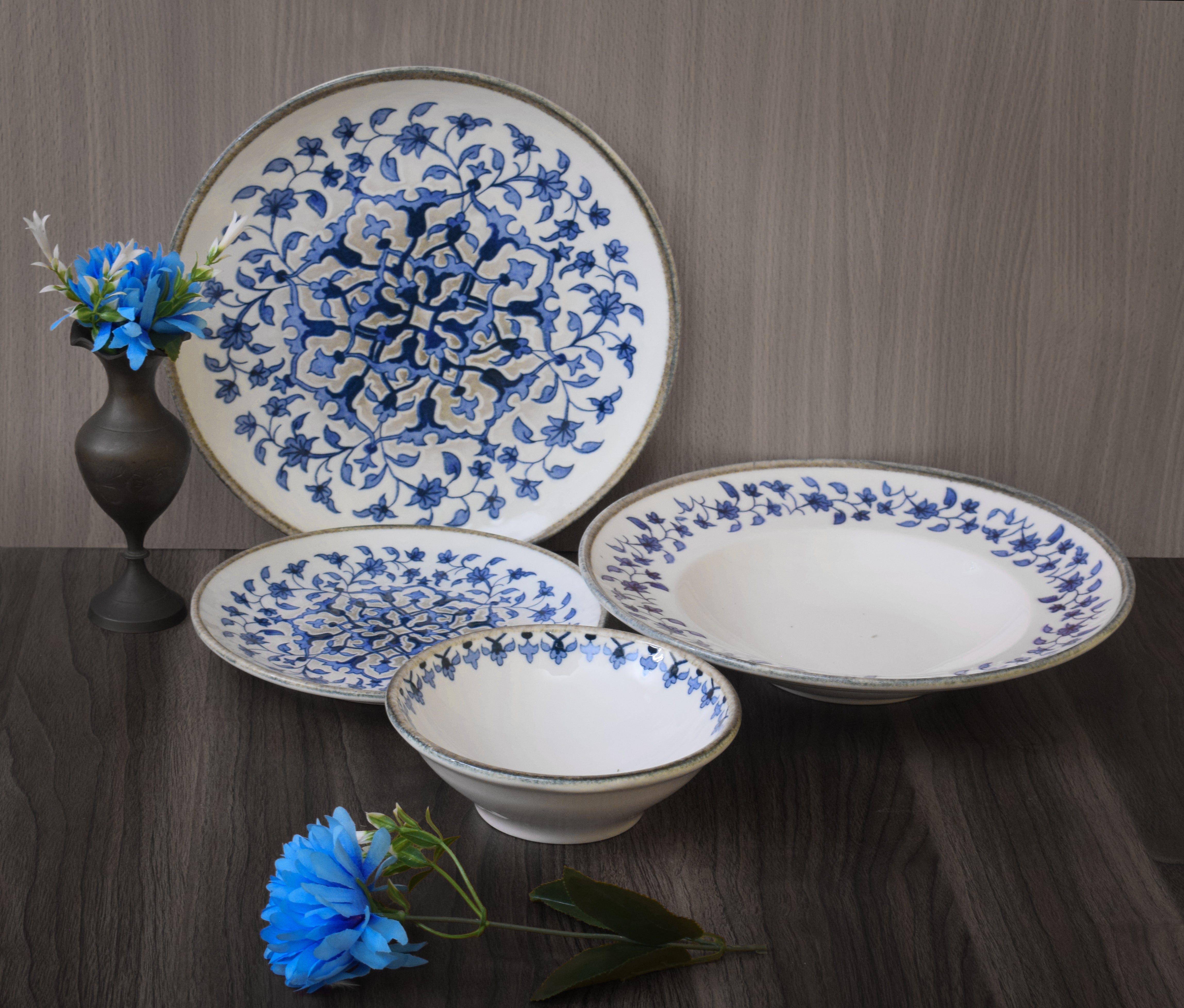 Kutahya | Dinner Set | 24 Pieces | Tile Legacy  Shape | Decorated