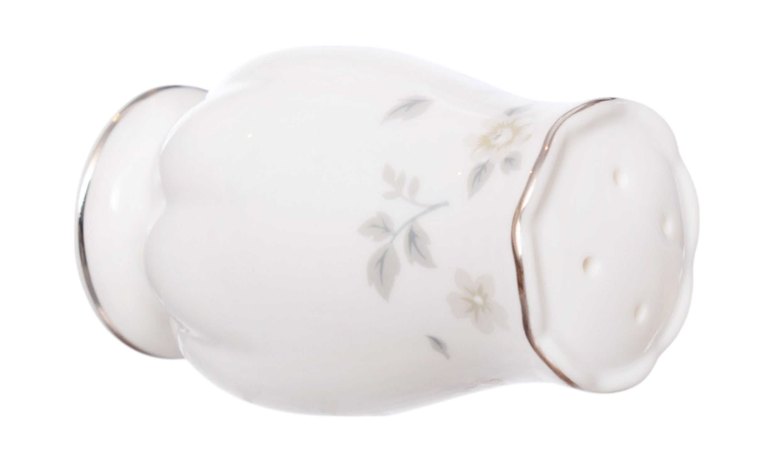 PEPPER SHAKER7.5 CM.
