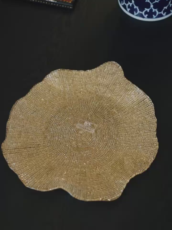 Load video: FOLIES PLATTER CM.37 COGNAC GLITTER DECORATION