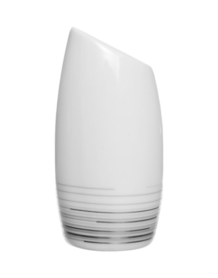 Salt Shaker3.5X4.0X7.5 Cm. - Image 1